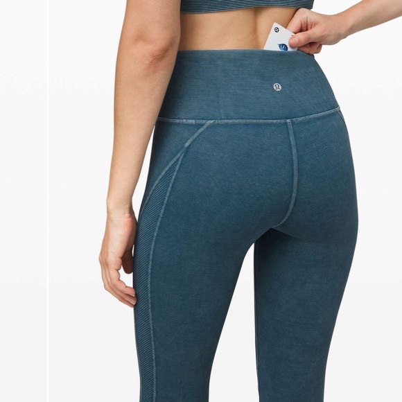 lululemon athletica Pants - Lululemon Wunder Under HR Tight Legging 28” Rib in Washed Night Diver - size 6